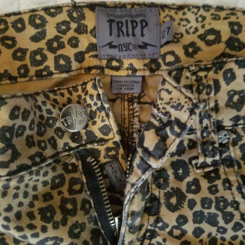 AYC - Tripp Cheetah Pants
